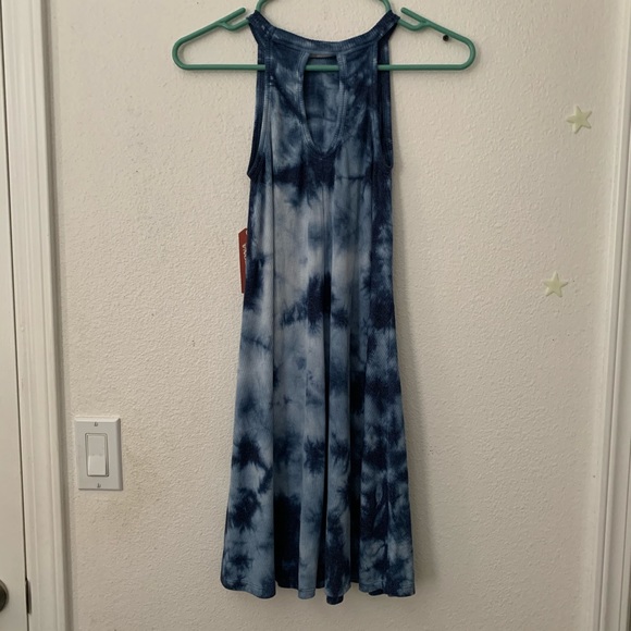 Arizona Blue Tie Dye flowy dress - Picture 2 of 4